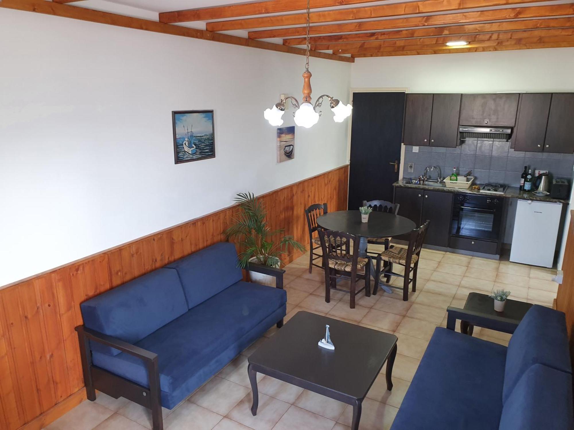 Kanalli Apartments Pomos Habitación foto
